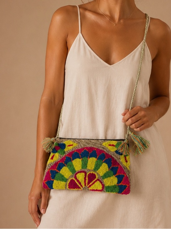 Vintage Boho Handbags - Vintage Boho Wayuu Style Crossbody Shoulder Bag Colorful Tassel Purse